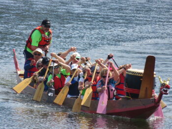 Dragon Boating Pictures